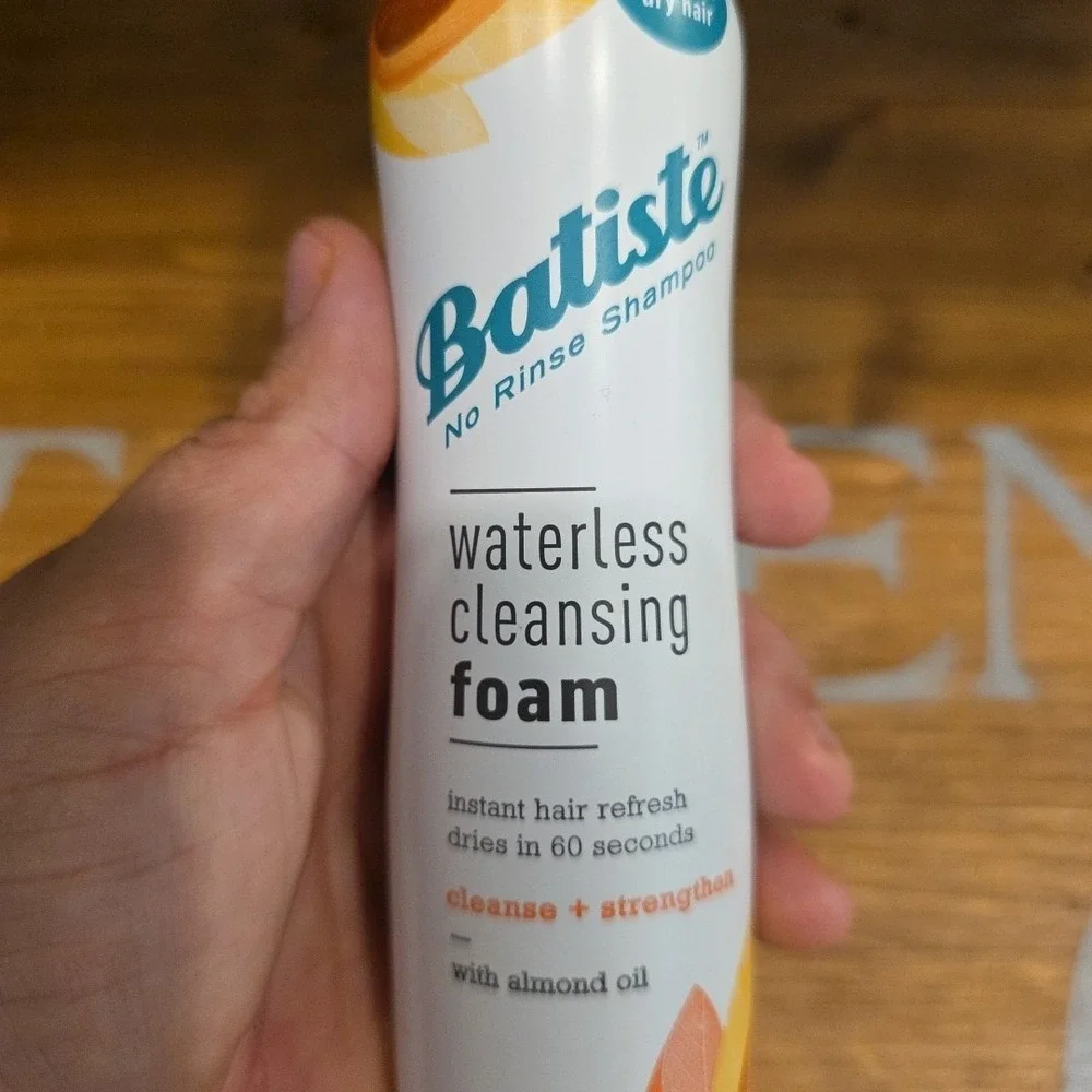 NEW (2) Batiste Waterless Cleansing Foam Cleanse‎ & Smooth Almond Oil 3.6 oz